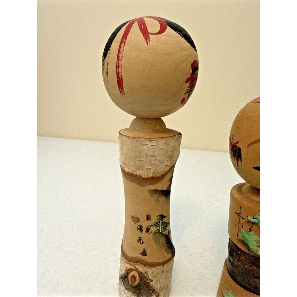 Vtg RARE Kokeshi Dolls Japanese Wood Handpainted Engraved Artist - Picture 6 of 16